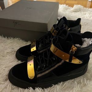 Giuseppe Zanotti Men’s 42
